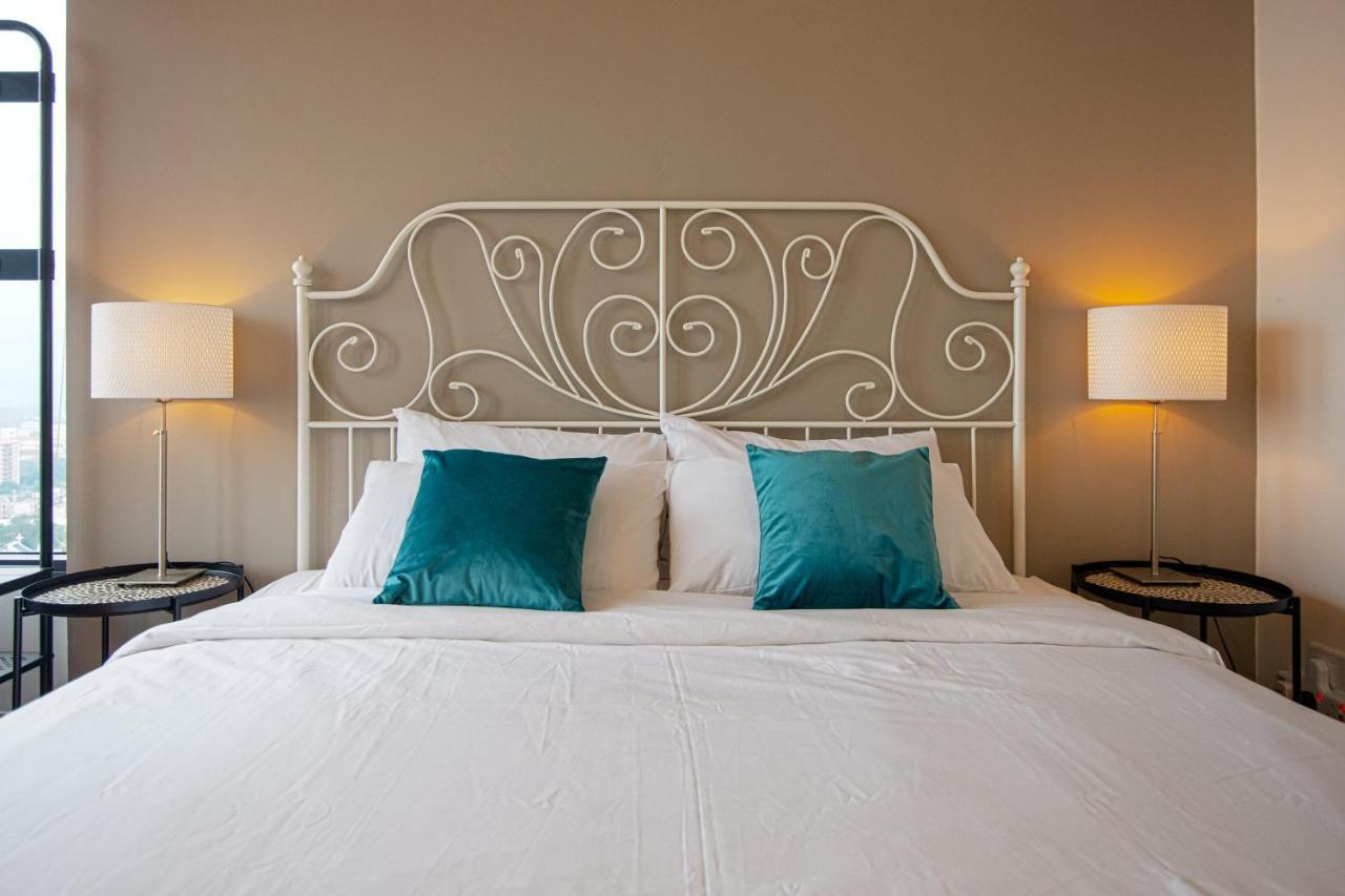 Apartament Casa Orient @ Macalister 218 ❈中路218东方之家 3Br 8Pax George Town Zewnętrze zdjęcie